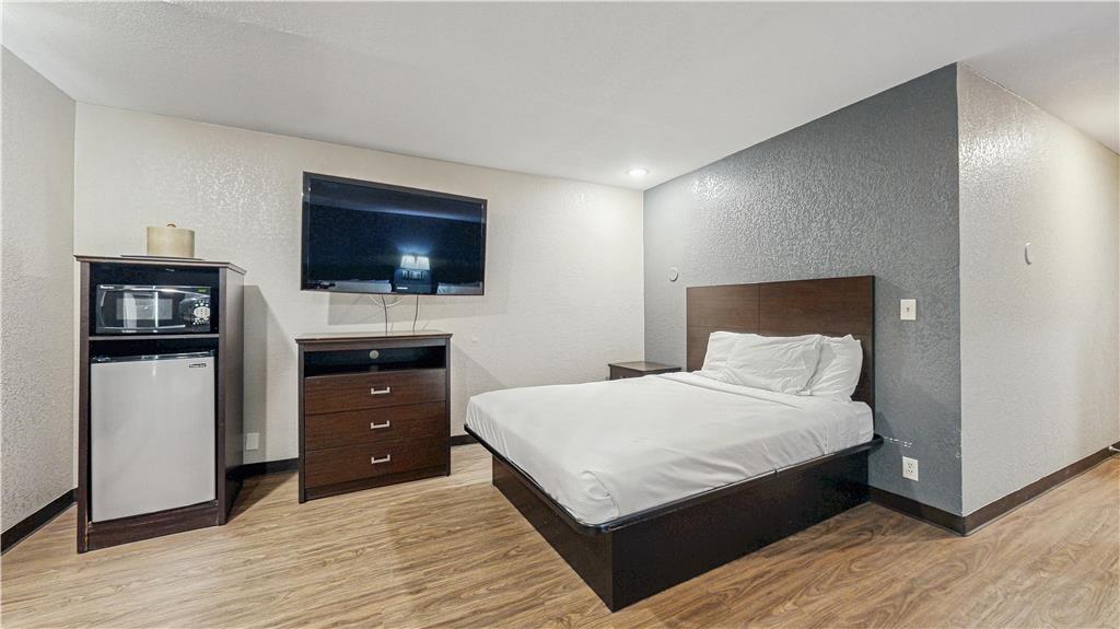 Red Lion Inn & Suites Olathe Kansas City - photo 22