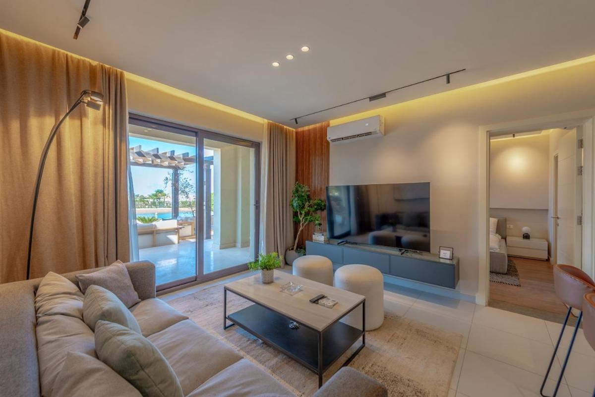 Serene Lakeview Escape 2br at Cyan Elgouna — hotel in El Gouna