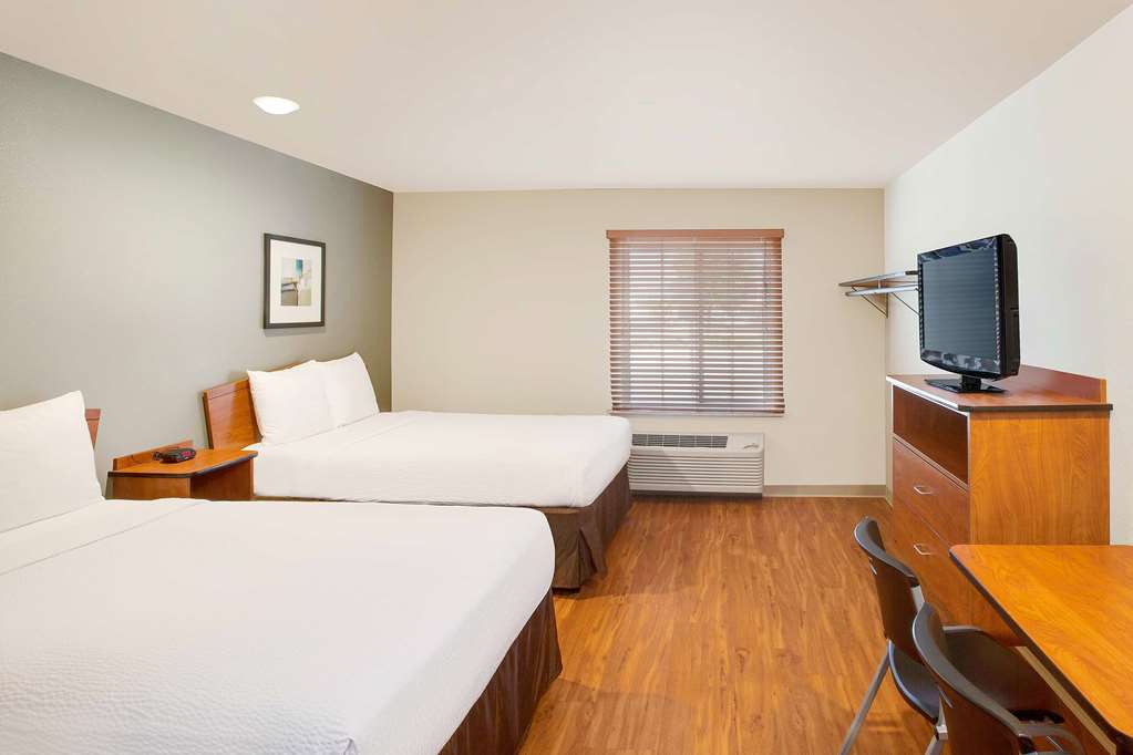 WoodSpring Suites College Station - photo 10