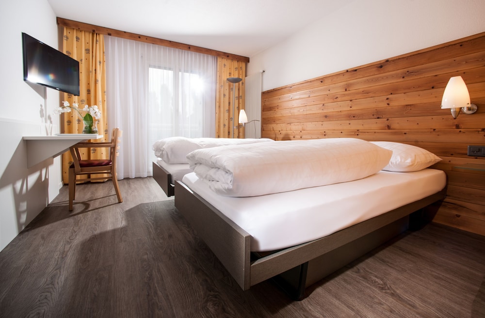 Seelandhotel Weisses Kreuz in Lyss, Switzerland