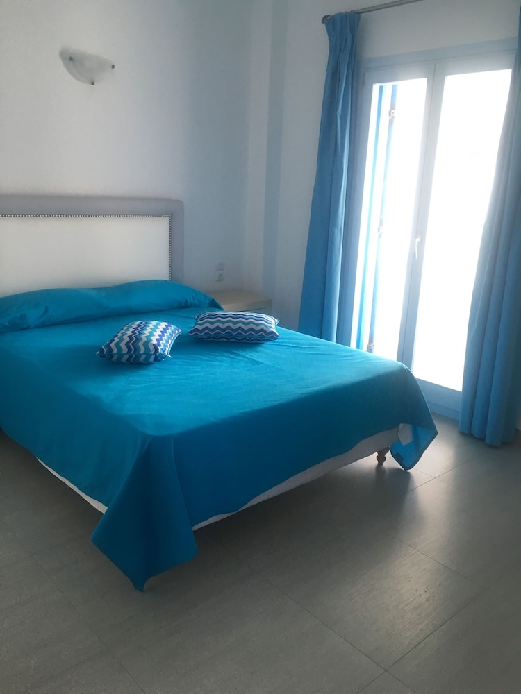 Artemis Village — Fira — photo 4