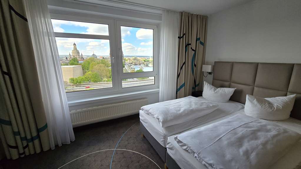 Suite Bett mit Aussicht