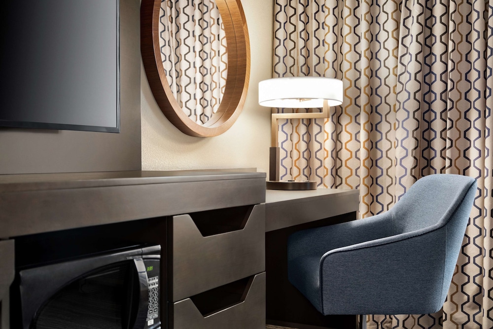 Hampton Inn & Suites Kansas City Downtown Crossroads - photo 9