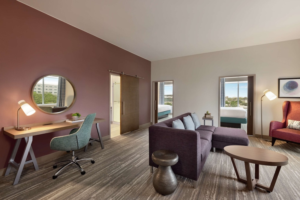 Hilton Garden Inn Austin North Near the Domain - photo 17