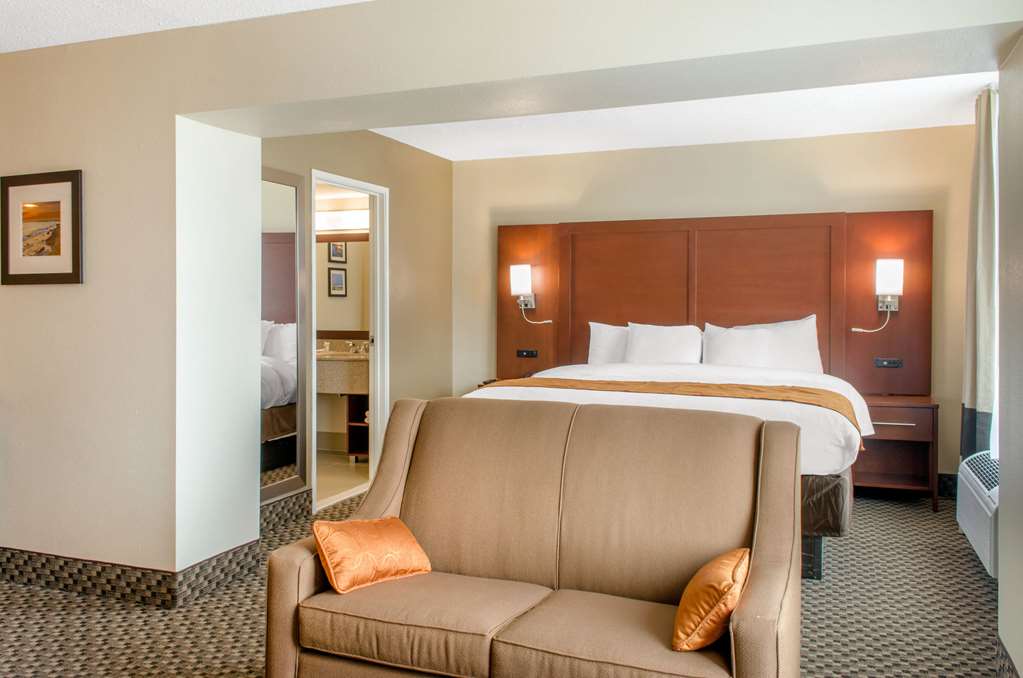 Comfort Inn & Suites Biloxi D'Iberville - photo 30