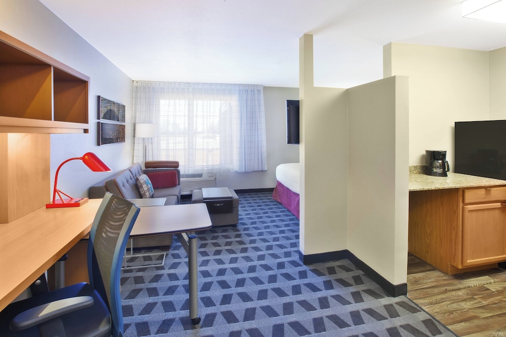 TownePlace Suites Marriott Minneapolis St Paul AirportEagan - photo 5