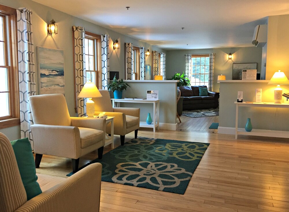 The Admiral's Inn Resort - photo 3