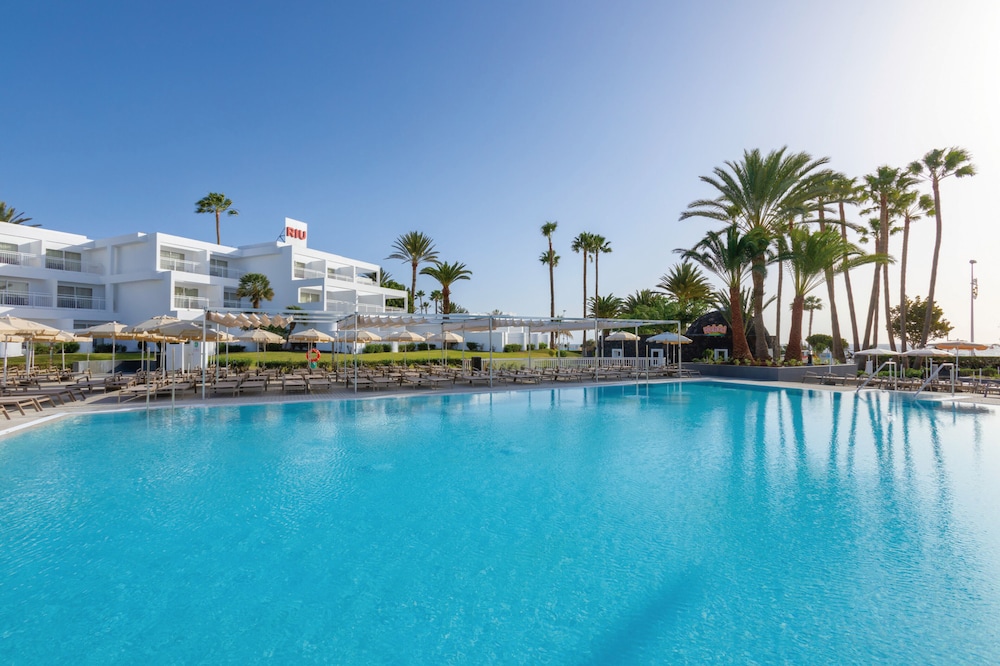 Hotel Riu Paraiso Lanzarote All Inclusive - carbon neutral hotel in Tias