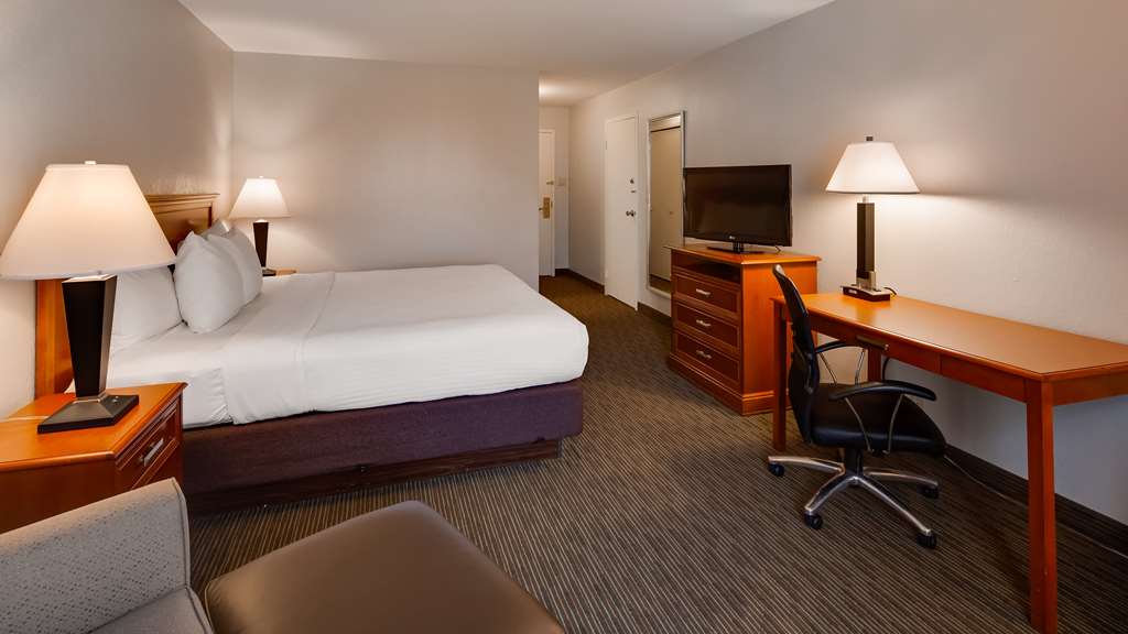 Best Western Tomah Hotel - photo 22