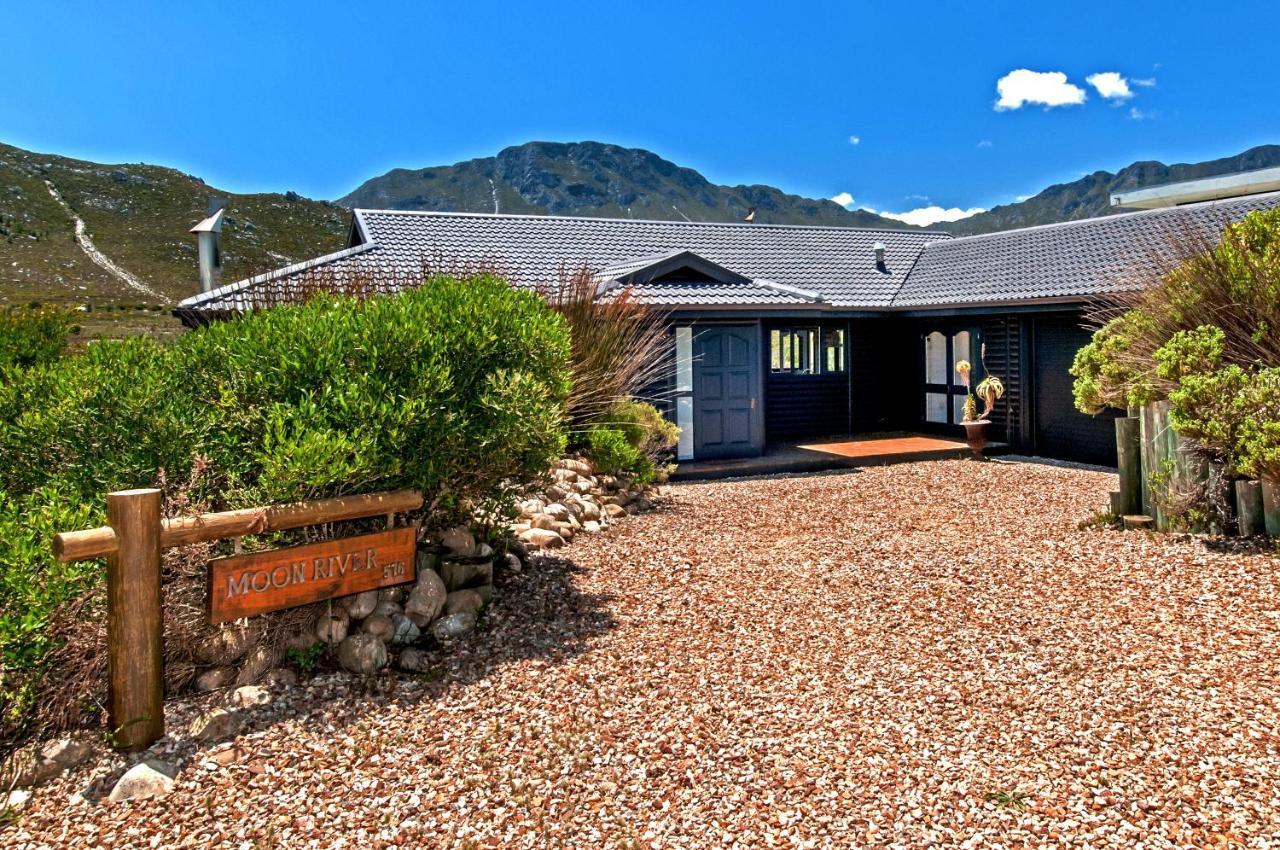 Moon River House — 4-Star Luxury Hotel in Cape Town, South Africa