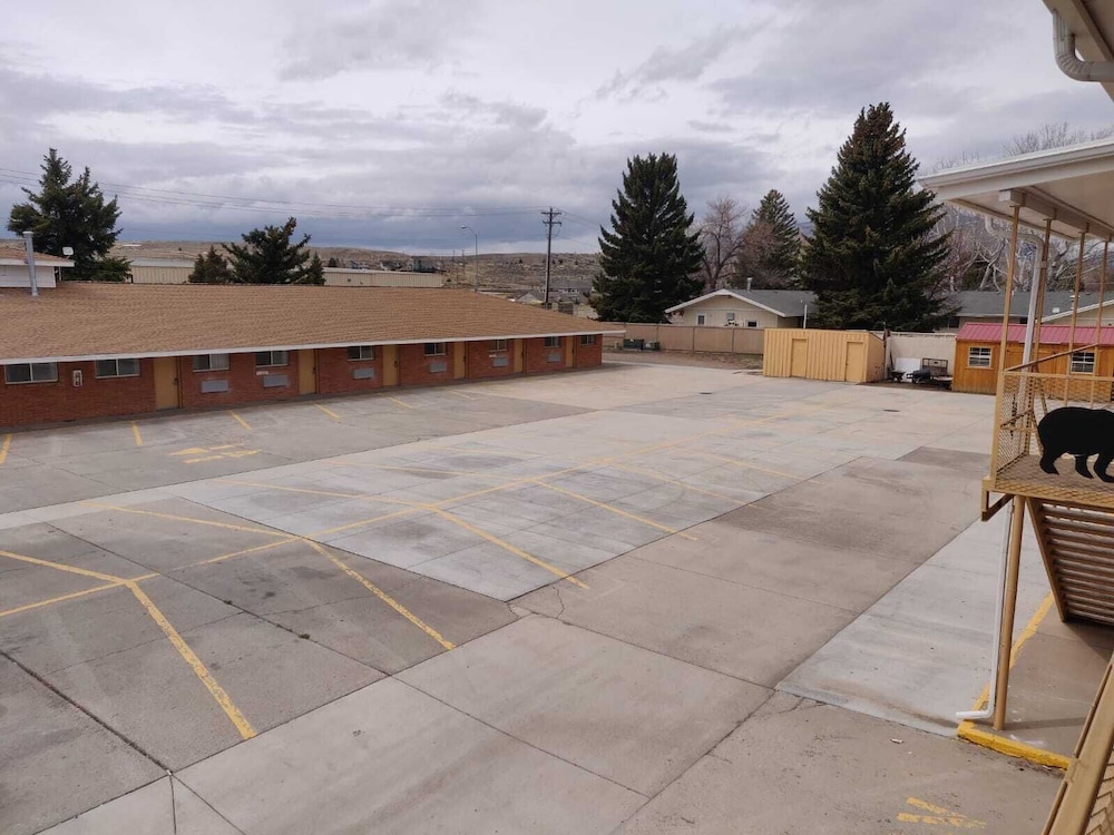 Skyline Motor Inn - photo 26