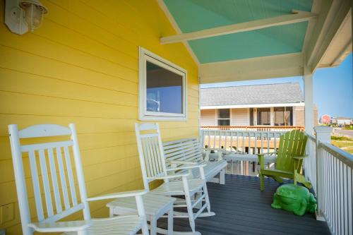 Allegra by Oak Island Accommodations - photo 14