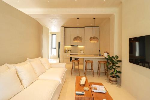 Vake Oasis Modern and Comfortable Apt by Wehost