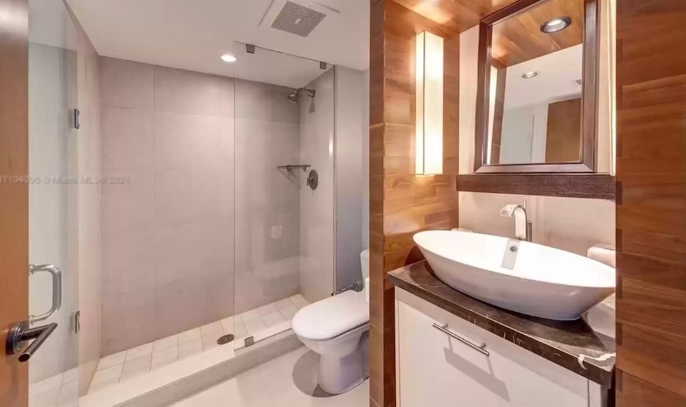 Luxury Condo Wellness Spa Resort By LMC - photo 7