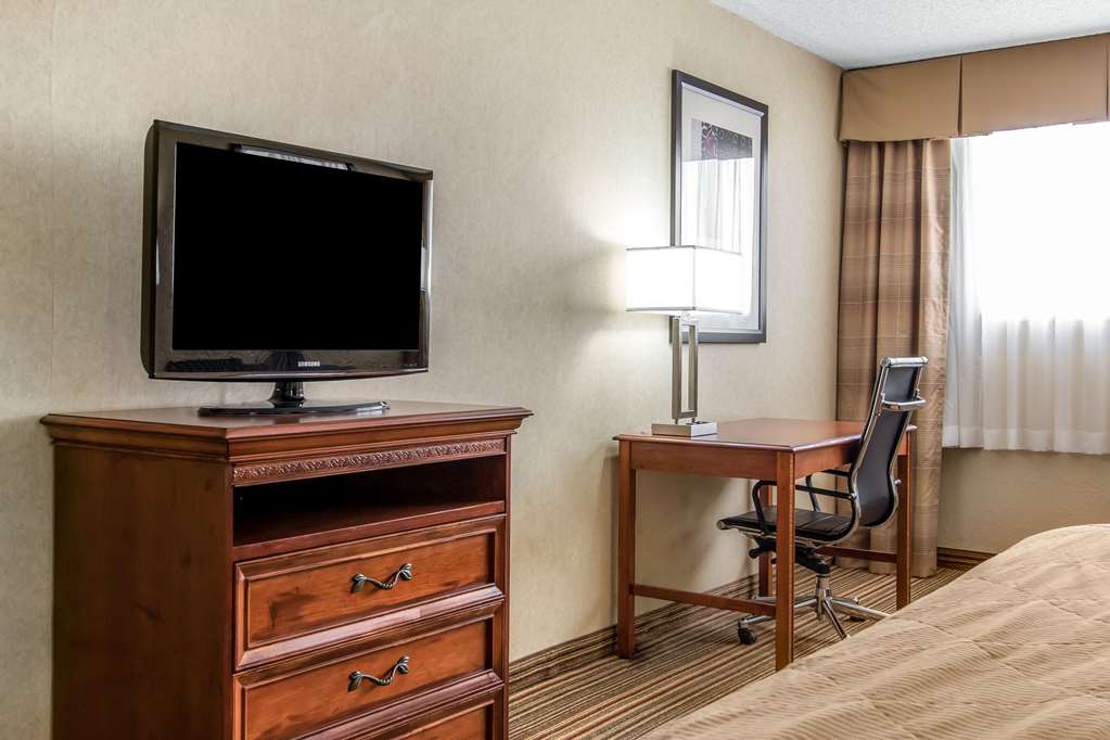 Ramada by Wyndham Tulsa Broken Arrow - photo 8