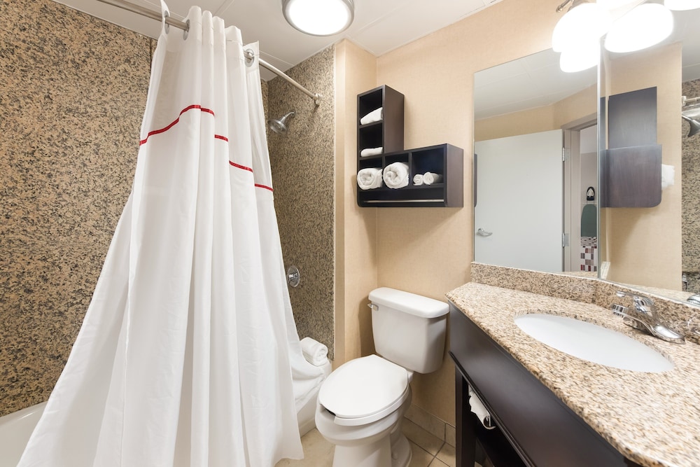 Red Roof Inn & Suites Columbus West Broad - photo 13