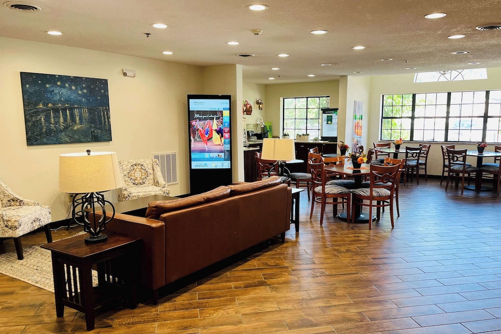 Quality Inn & Suites Prestonsburg next to Mountain Arts Center — hotel in Prestonsburg