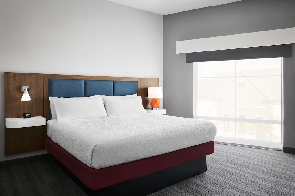 Hampton Inn & Suites Charlotte Steele Creek - photo 10