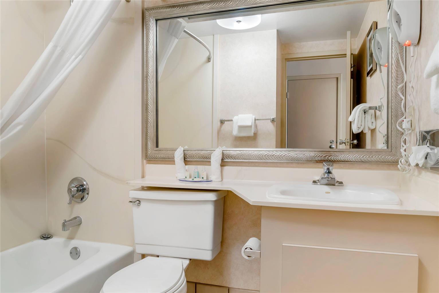 Quality Inn & Suites Monroe - photo 17