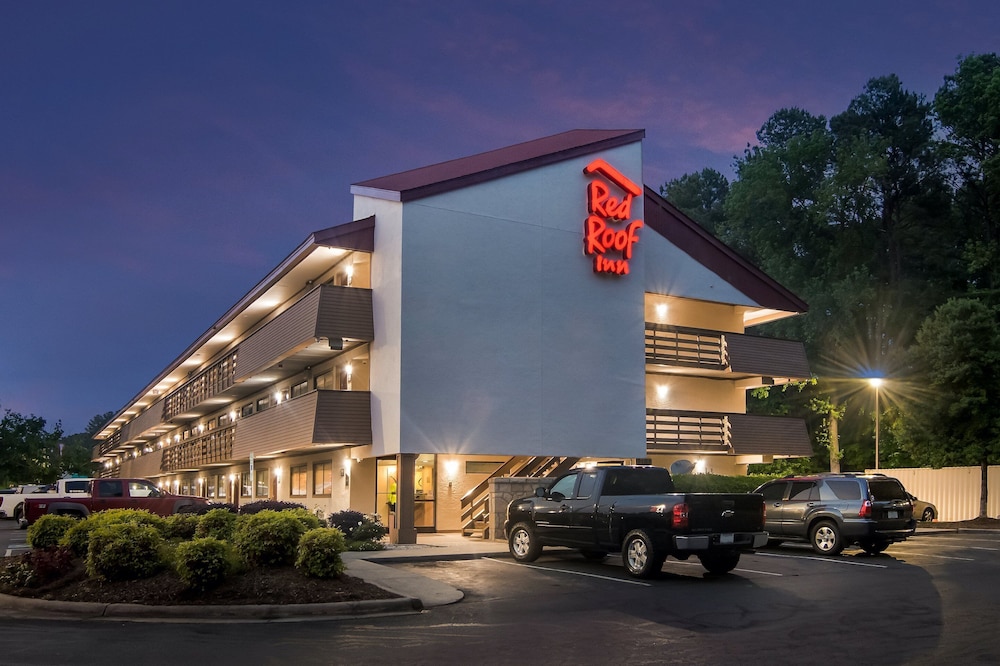 Red Roof Inn Durham Triangle Park - photo 32