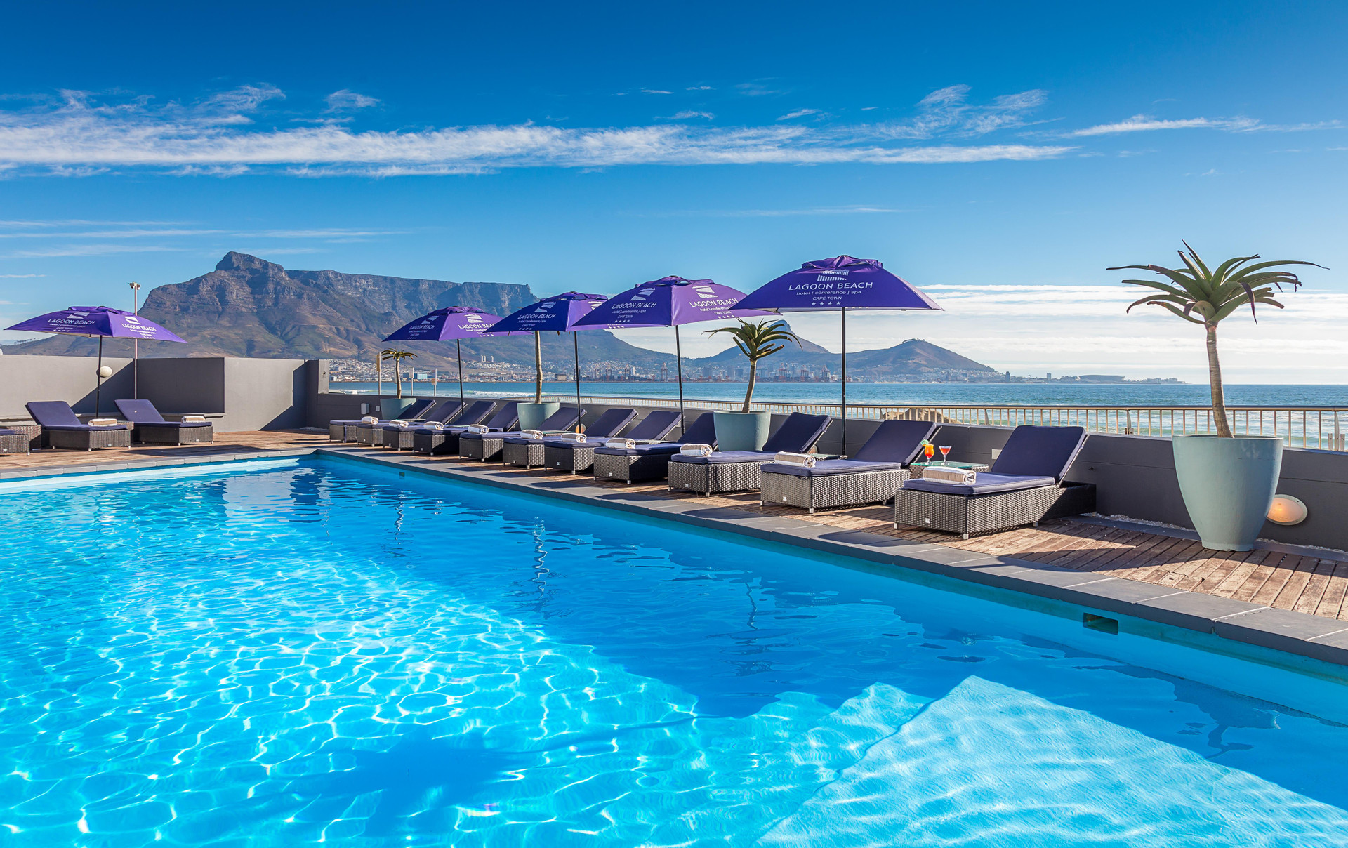 Lagoon Beach Hotel & Spa — 4-Star Luxury Hotel in Cape Town, South Africa