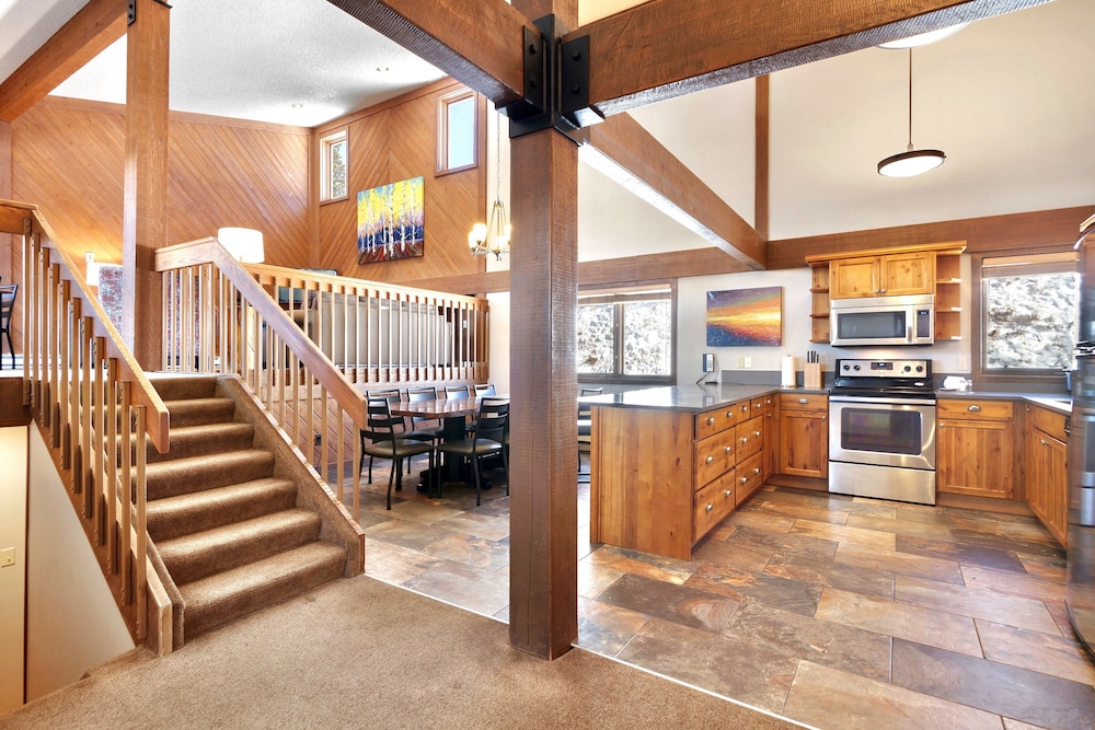 Gold Point Resort Breckenridge by Vacatia - photo 48