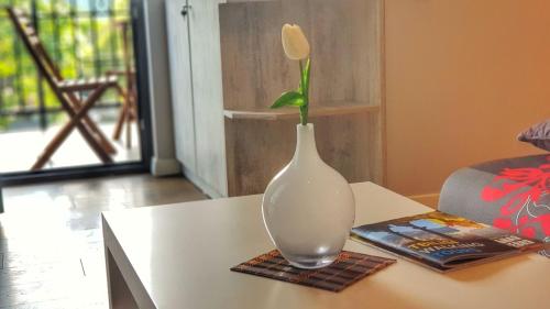Your Home in Tbilisi: Cosy stay in the Old City