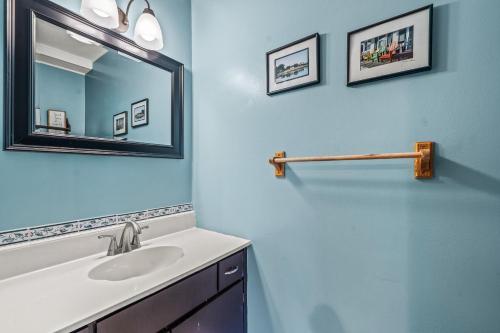 Getaway Condo — Warrensburg — photo 4