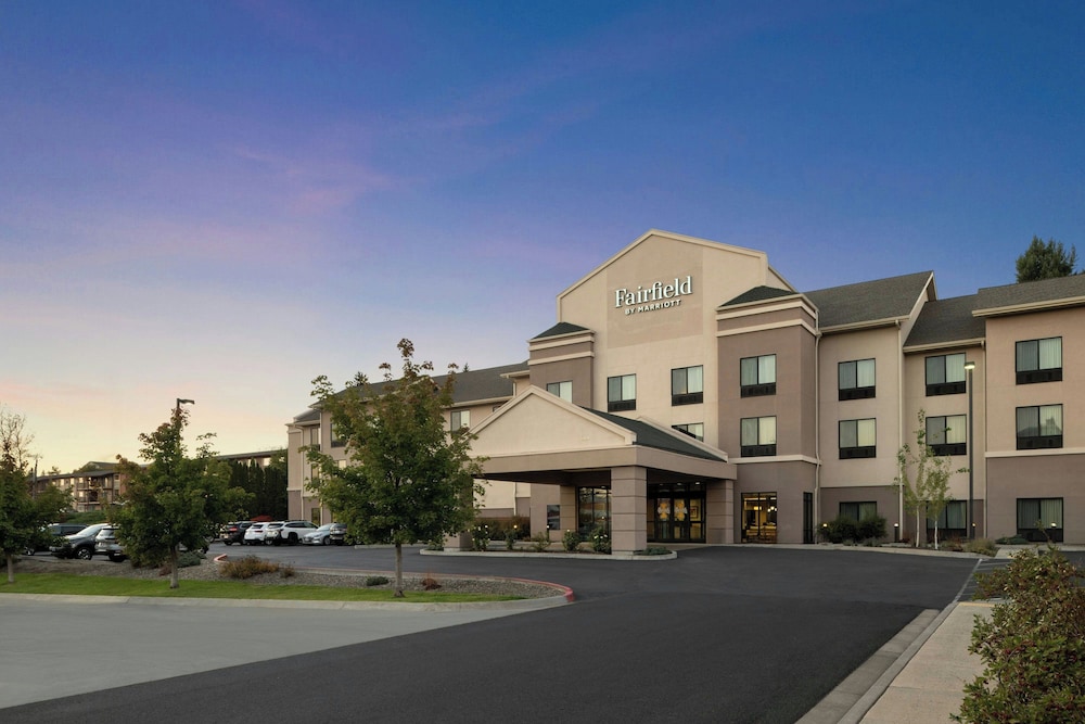 Fairfield Inn & Suites Moscow pet-friendly hotel Moscow