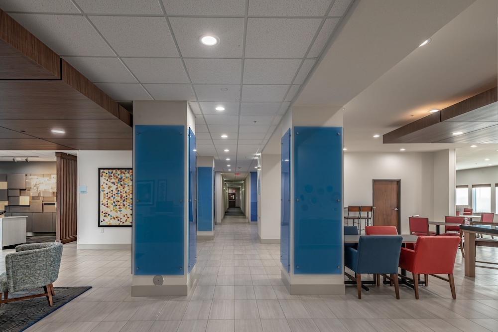 Holiday Inn Express & Suites N Waco Area West by IHG - photo 56