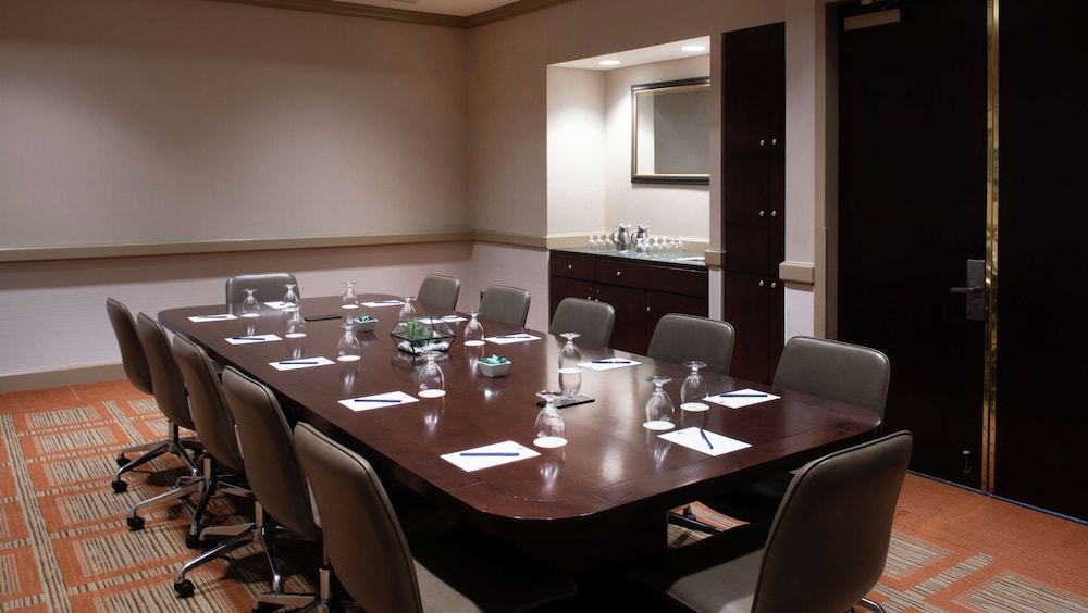 DoubleTree by Hilton Philadelphia West - photo 57