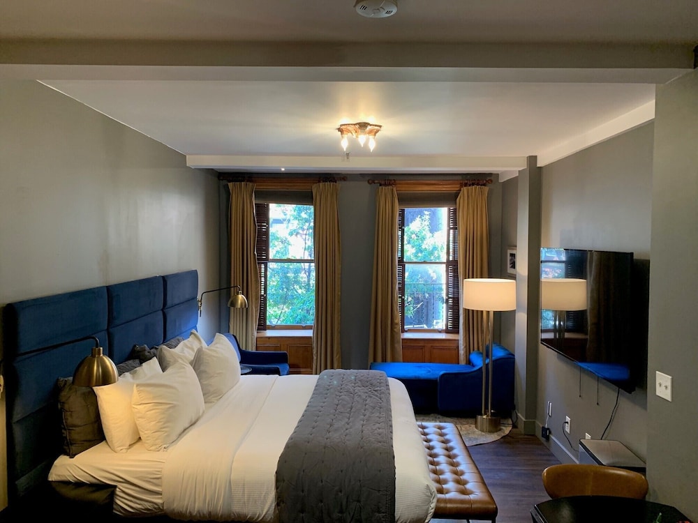 The Historic Blue Moon Hotel NYC - photo 21