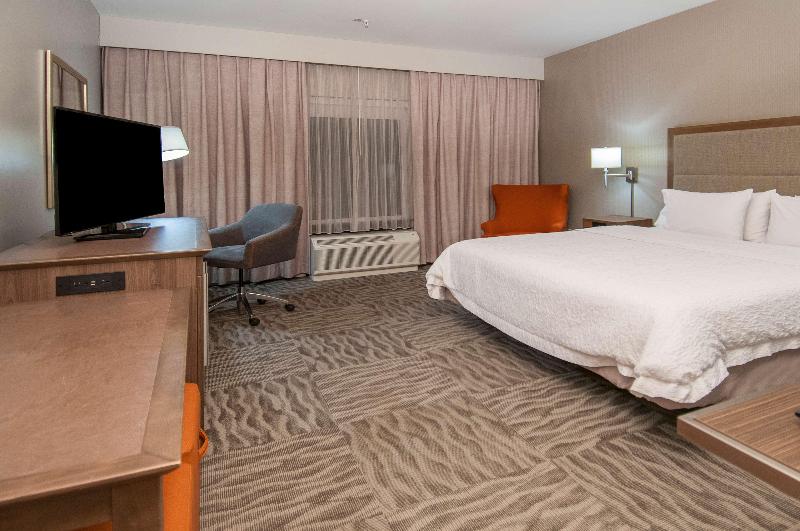 Hampton Inn Opelousas - photo 14