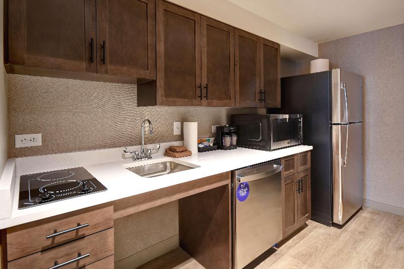 Homewood Suites by Hilton Tuscaloosa Downtown - photo 95