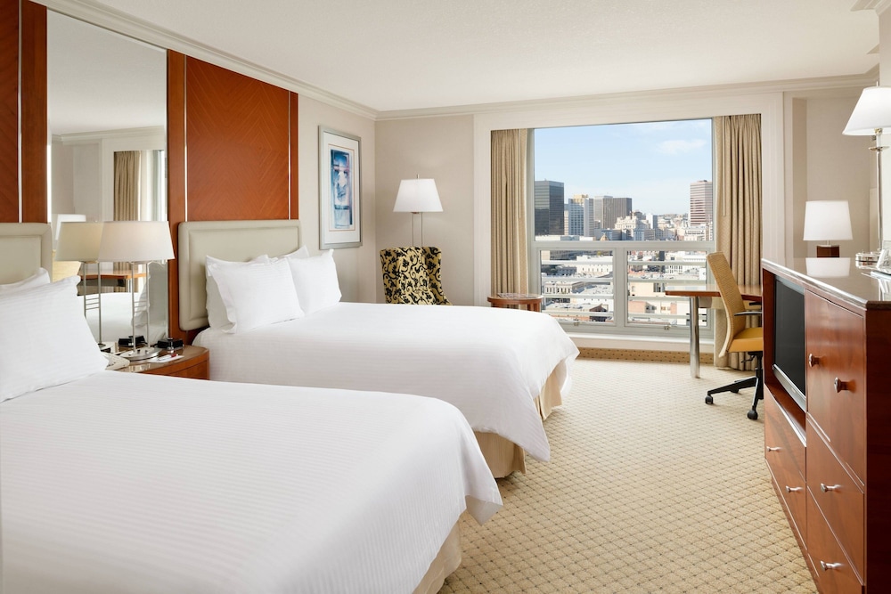 San Diego Marriott Gaslamp Quarter - photo 9