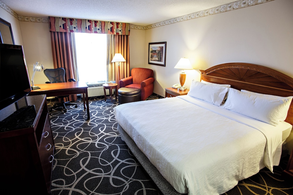 Hilton Garden Inn Gettysburg - photo 22