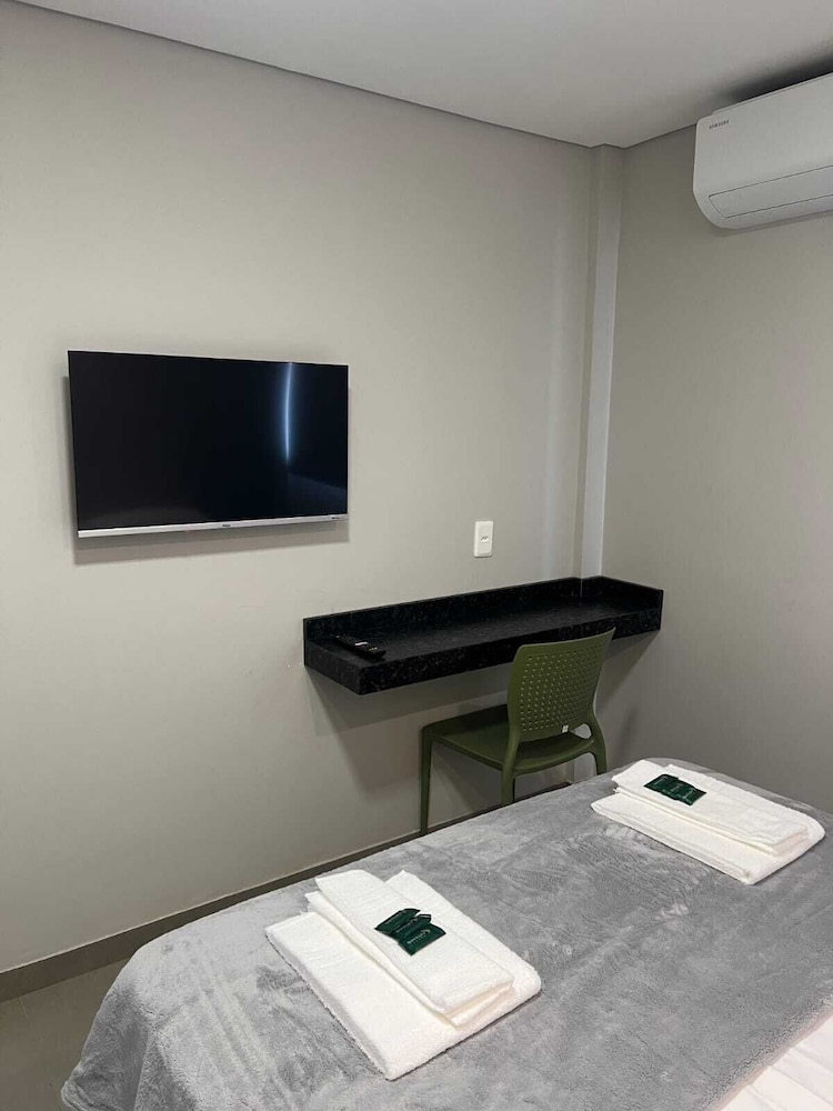 Hotel Artemis in Nova Era, Brasil