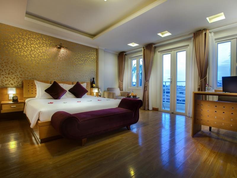 La Storia Ruby Hotel - carbon neutral hotel in Hanoi