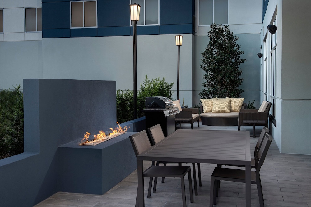 Residence Inn by Marriott Jacksonville Downtown - photo 29