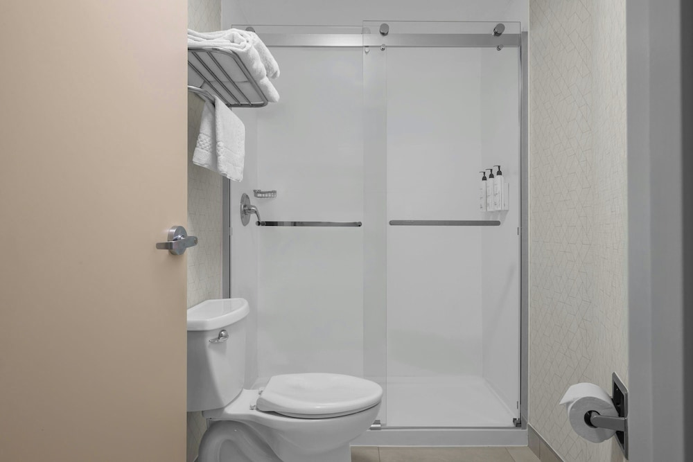 SpringHill Suites Lehi at Thanksgiving Point - photo 20