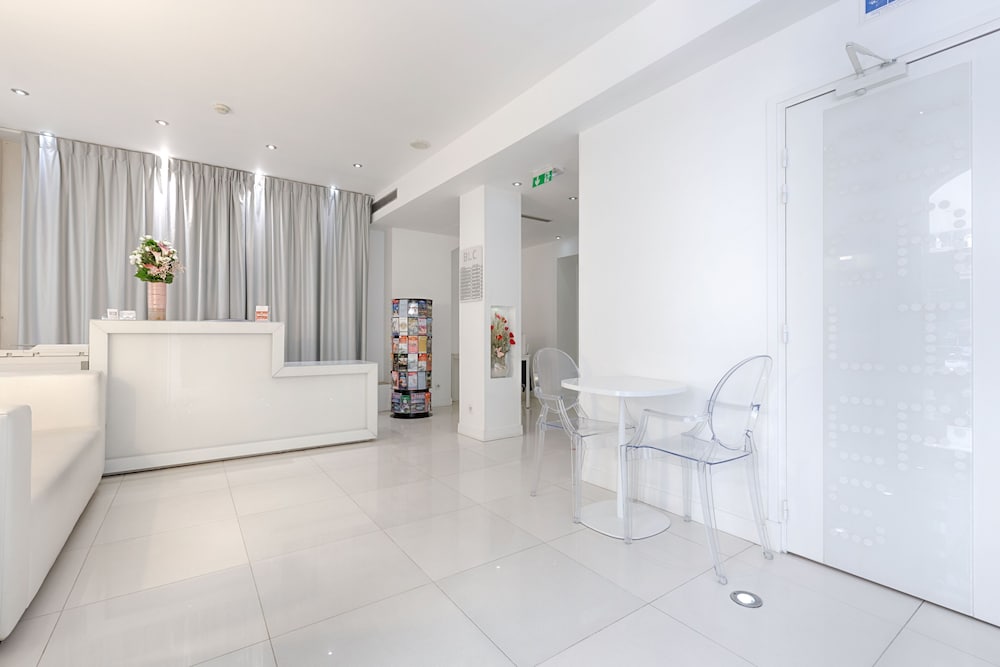 BLC Design Hotel - carbon neutral hotel in Paris