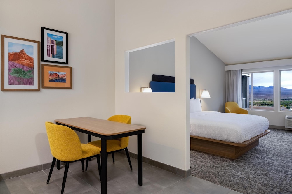 Hampton Inn & Suites by Hilton Mesquite - photo 16