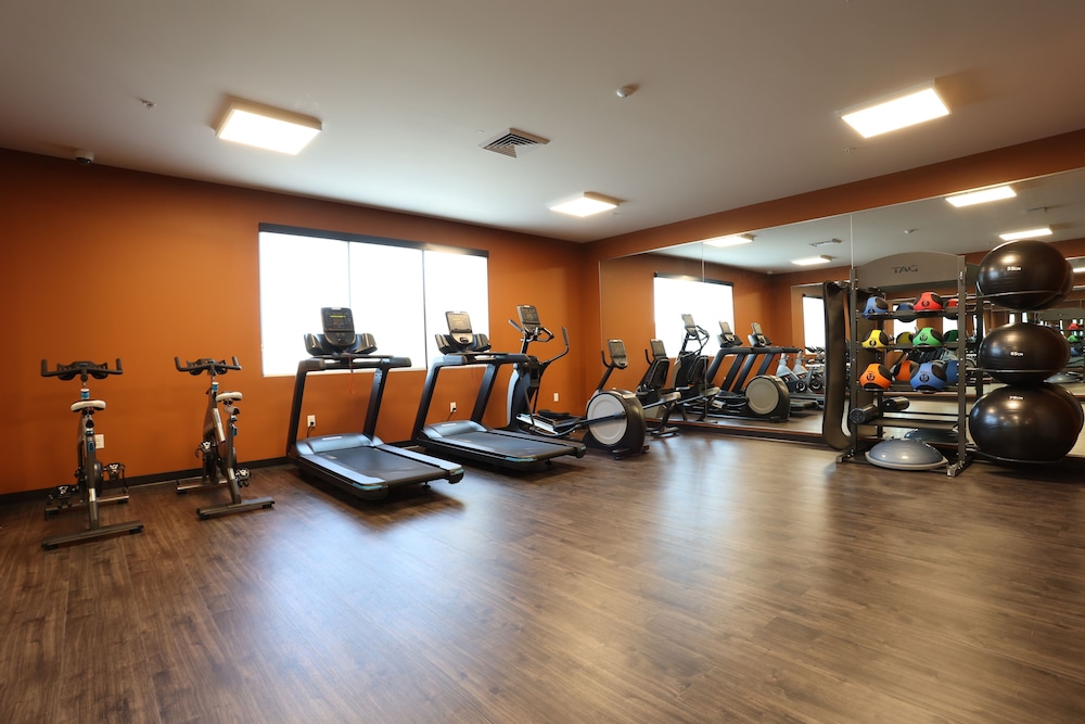 Cedartree Hotel Portland Hillsboro - photo 28