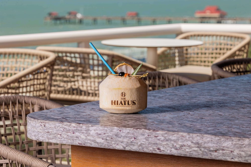 The Hiatus Clearwater Beach Curio Collection By Hilton - photo 94