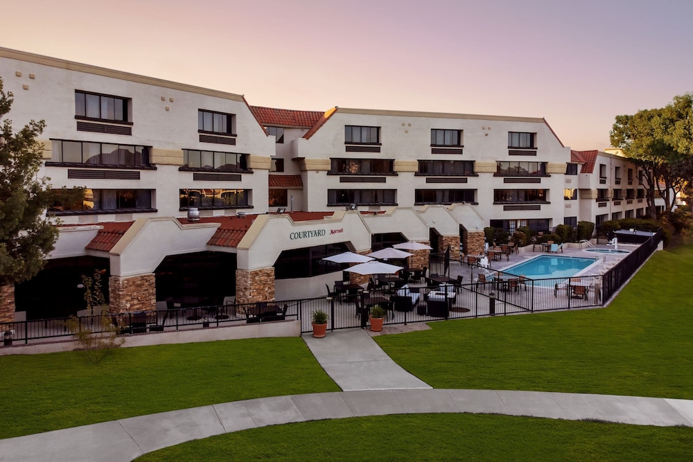 Courtyard by Marriott San Diego Rancho Bernardo - photo 35