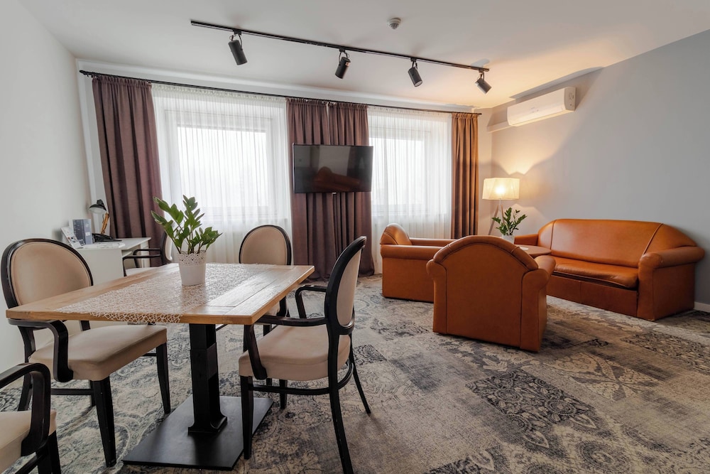 Hotel Nafta Krosno — Krosno — photo 2