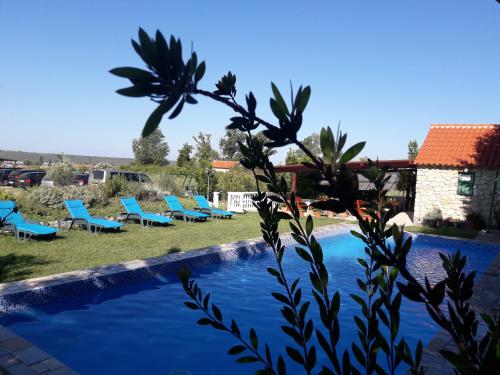 Apartment Manuela — 4-Star Luxury Hotel in Razanac, Croatia
