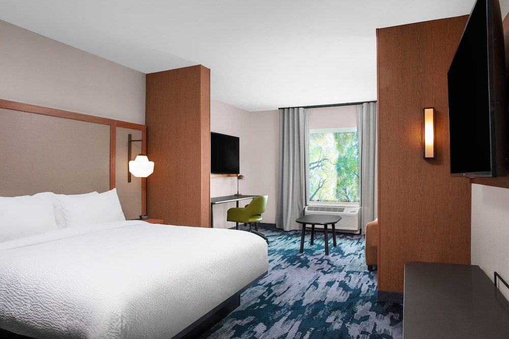 Fairfield Inn & Suites by Marriott Lebanon near Expo Center - photo 11