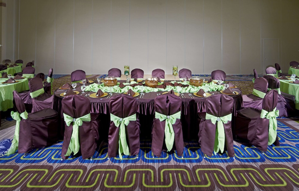 Hilton Garden Inn Texarkana - photo 24