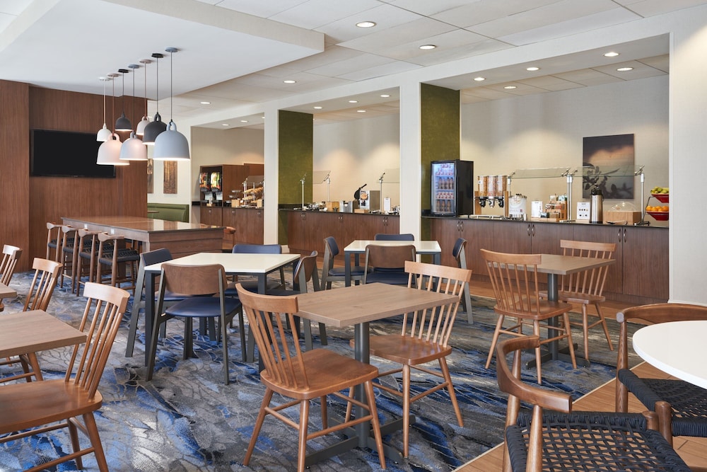 Fairfield Inn & Suites Orlando Int'l Drive Convention Center - photo 27